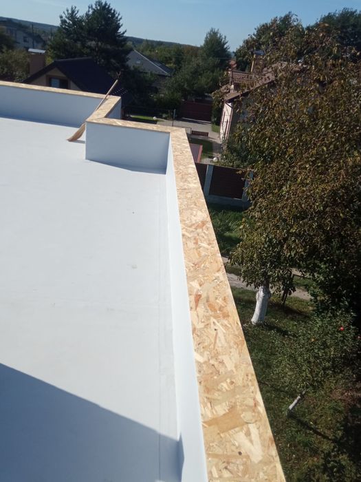 Покрівля з ПВХ мембани