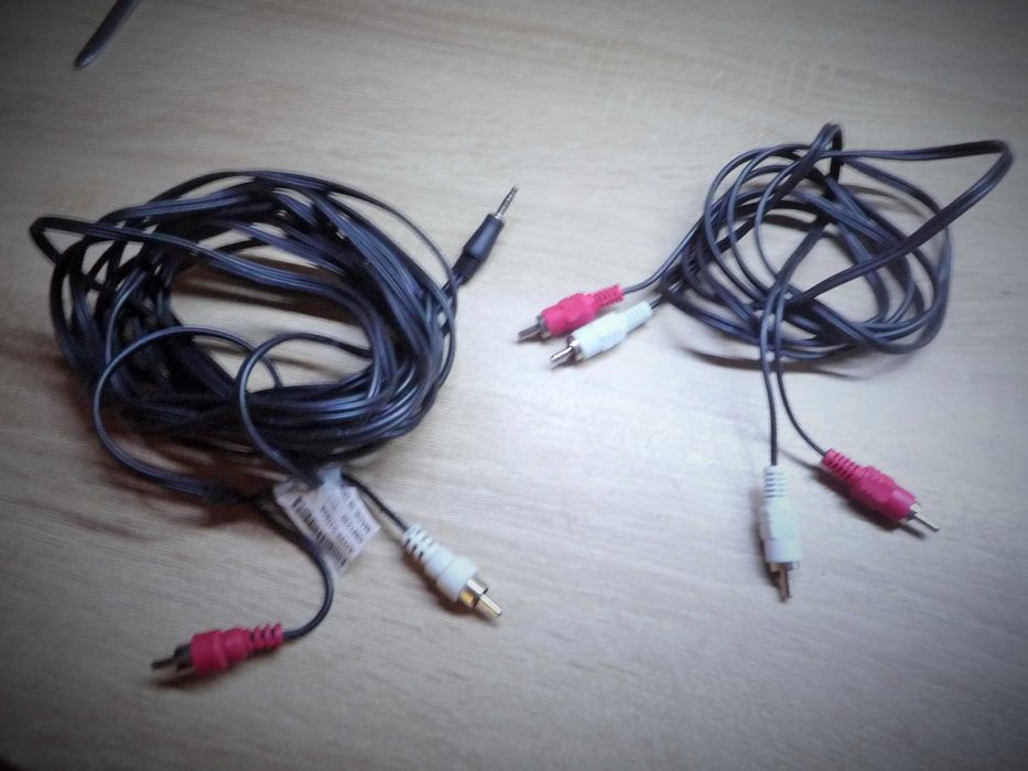 аудіо кабеля по 100 грн.