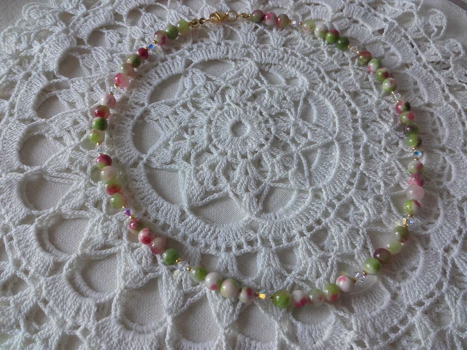 Naszyjnik jadeit kryształy swarovski