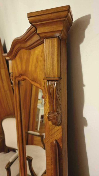 Lustro ścienne, drewniana rama z XIX w.