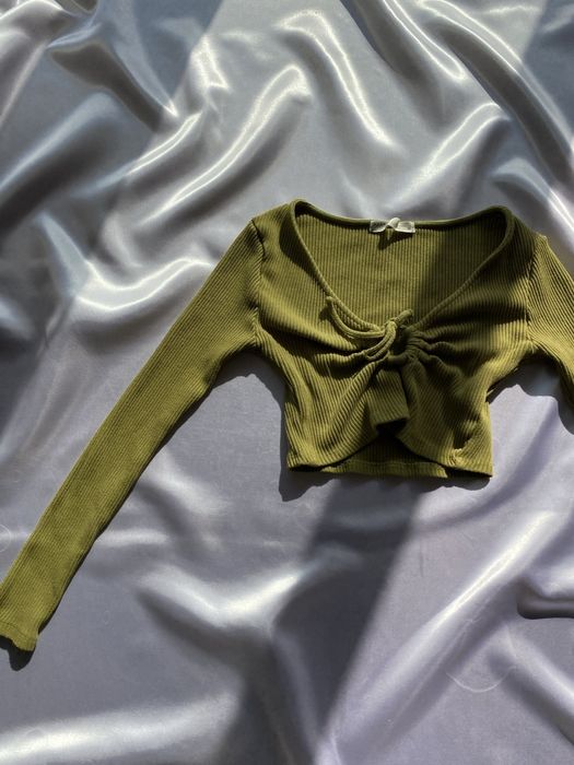 Zielony crop top wiązany XS 34 długi rękaw pull&bear y2k