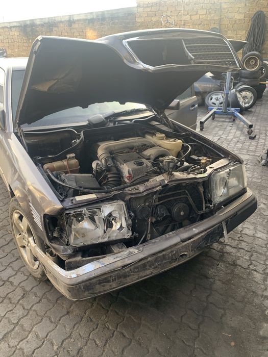 Мерседес е124 разборка: 2 000 $ - Mercedes-Benz Латівка на Olx