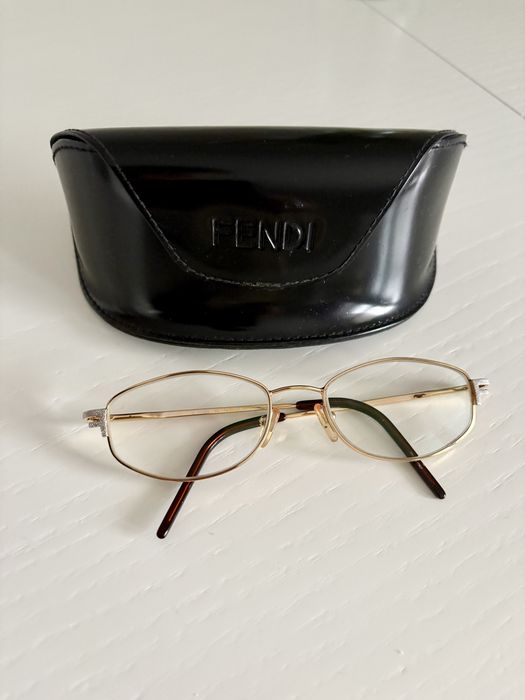 Okulary oprawki korekcyjne lecznicze Fendi