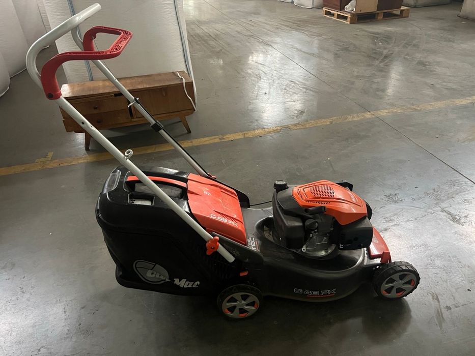 Газонокосарка Oleo Mac K605-139cc Італійська