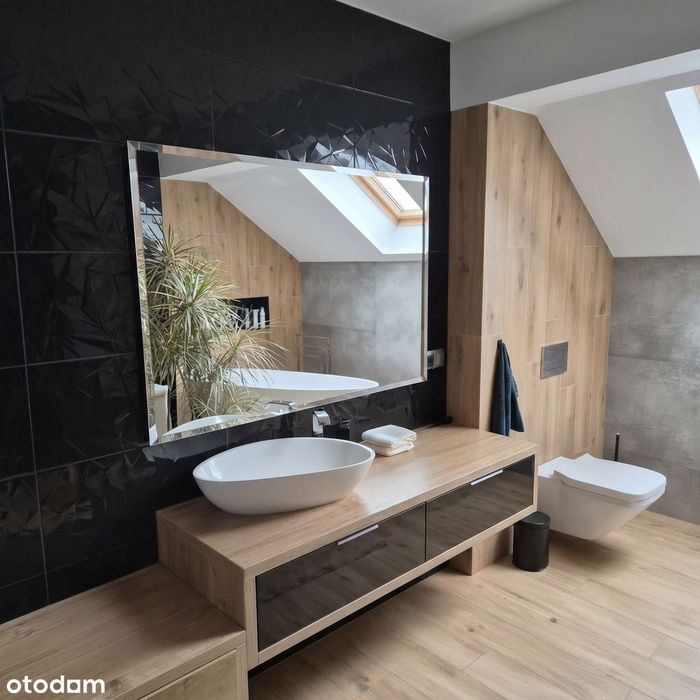 Piękny dom 222 m² na pięknej działce 2100 m² z prywatnym lasem