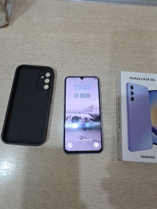Sprzedam telefon Samsung Galaxy A34 5G