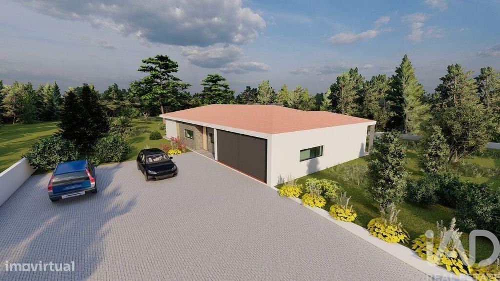 Terreno em Mouçós e Lamares de 7141,00 m2