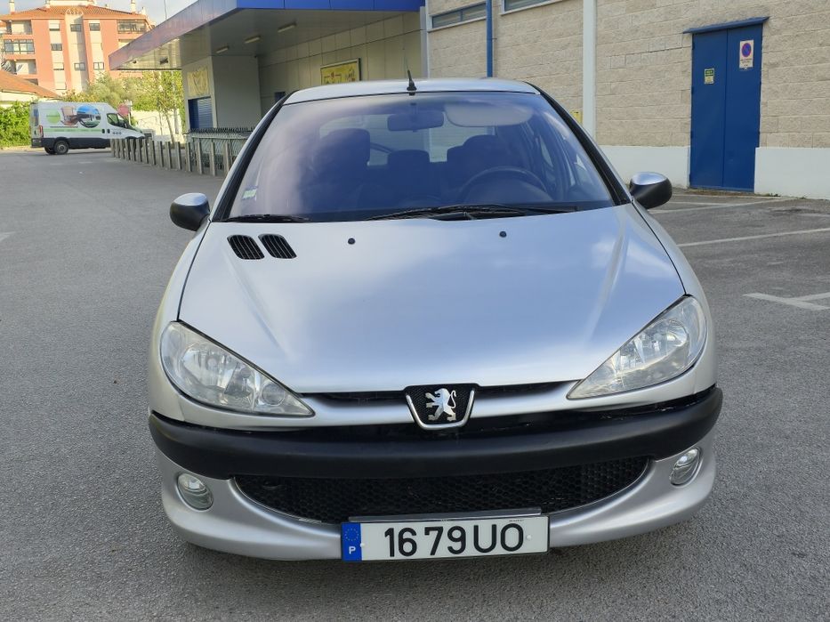 Peugeot 206 1.4 gasolina ano 2003