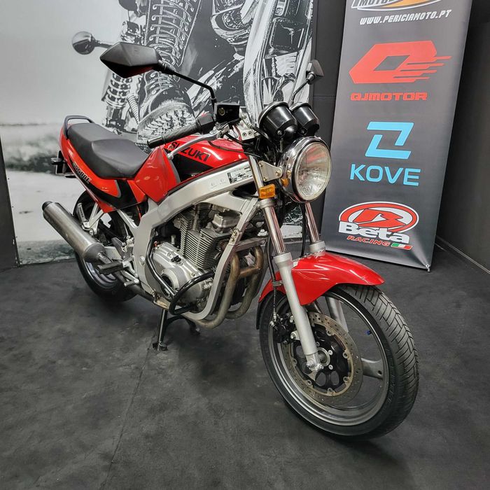 Suzuki gs 500 E