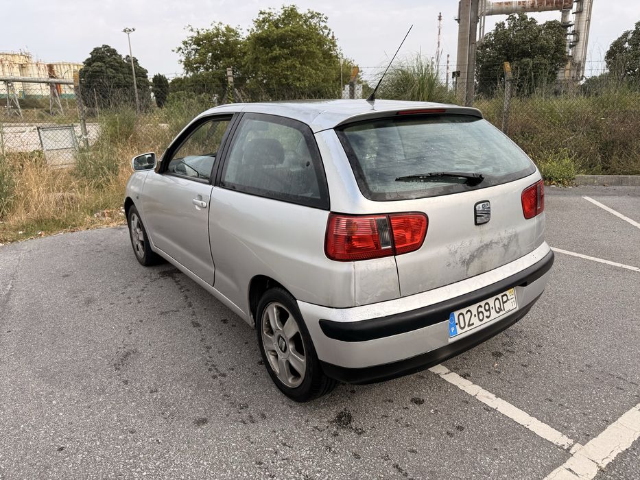 Seat ibiza 6k2 90cvs 5Lugares ( troca por comercial)