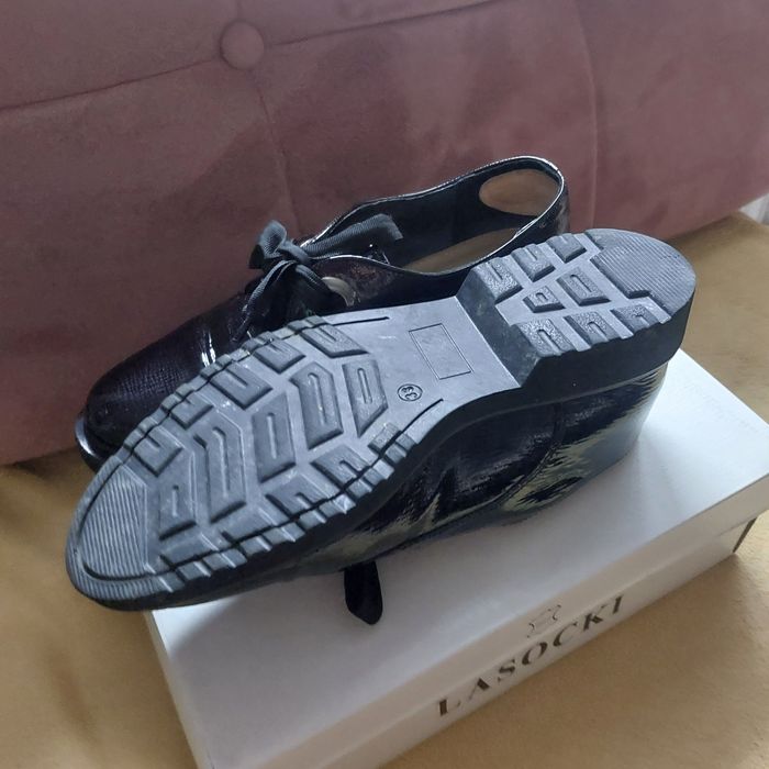 Botki lakierki Lasocki nr 38