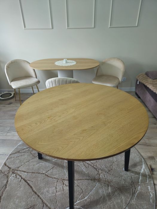 Stół do salonu, jadalni 105cm