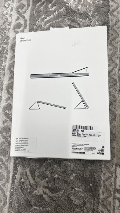 iPad Smart Folio 10th generation