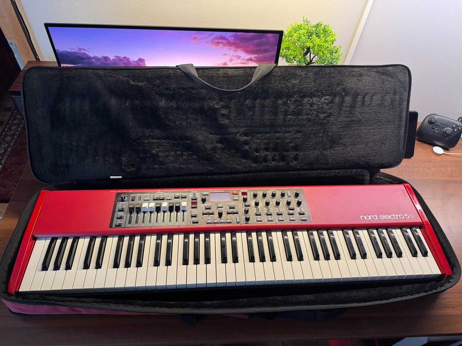 Nord Electro 5D 73 klawisze