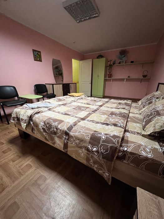 Здам 2 кімнатну (сімейний ринок) N34