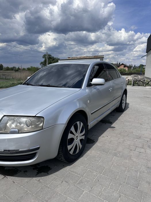Skoda superb 2003 року 2.5 V6 дизель 3500$