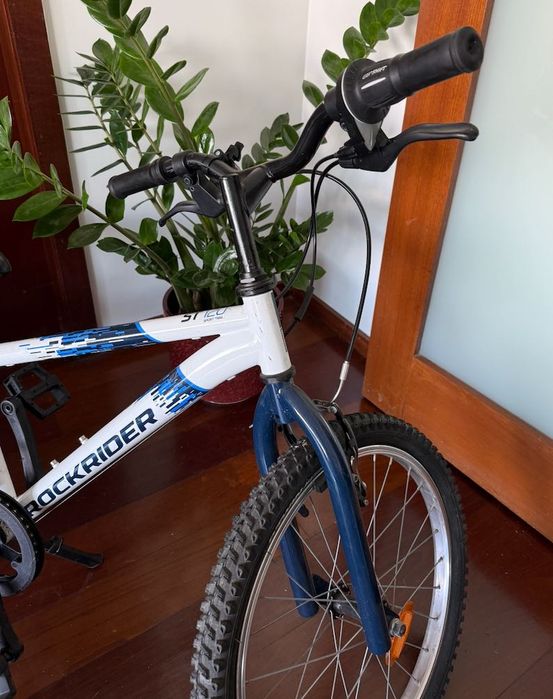 Bicicleta Rockrider ST120 20" Criança – Excelente estado