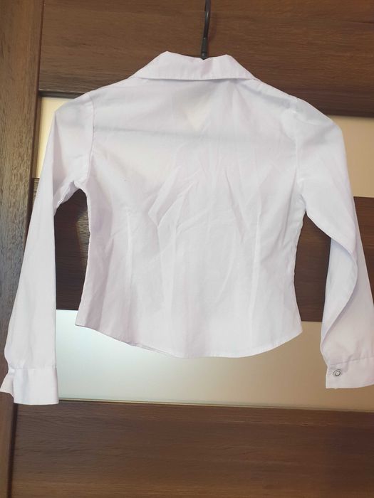 Elegancka bluzka dziewczęca