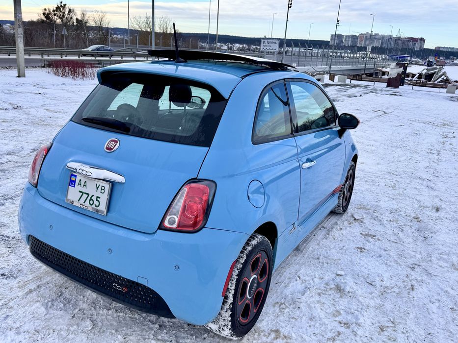 Fiat 500e, електро, CarPlay, США