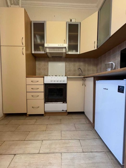 Продам 1к. квартиру на пл. Соборній, буд. 1а