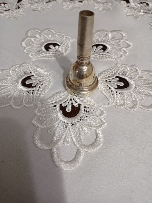 Мундштук Vincent Bach 5GS на товстій ніжці .