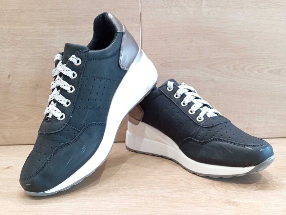 Generic - Buty Damskie z wysoką podeszwą Rozmiar 39 /25cm