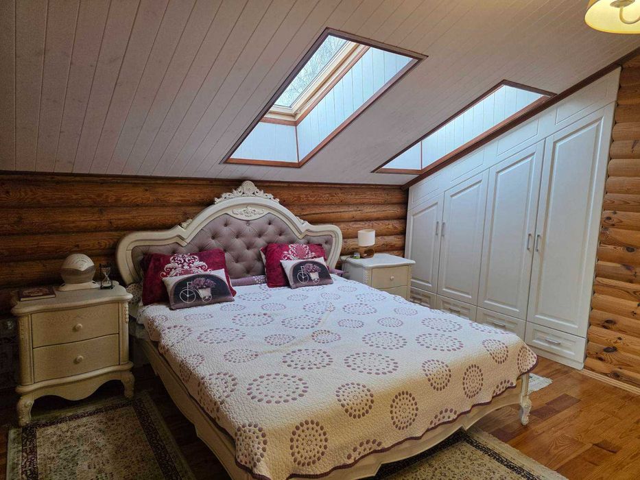 Продаж будинку зруб 185м.кв. 8 соток Нові Петрівці