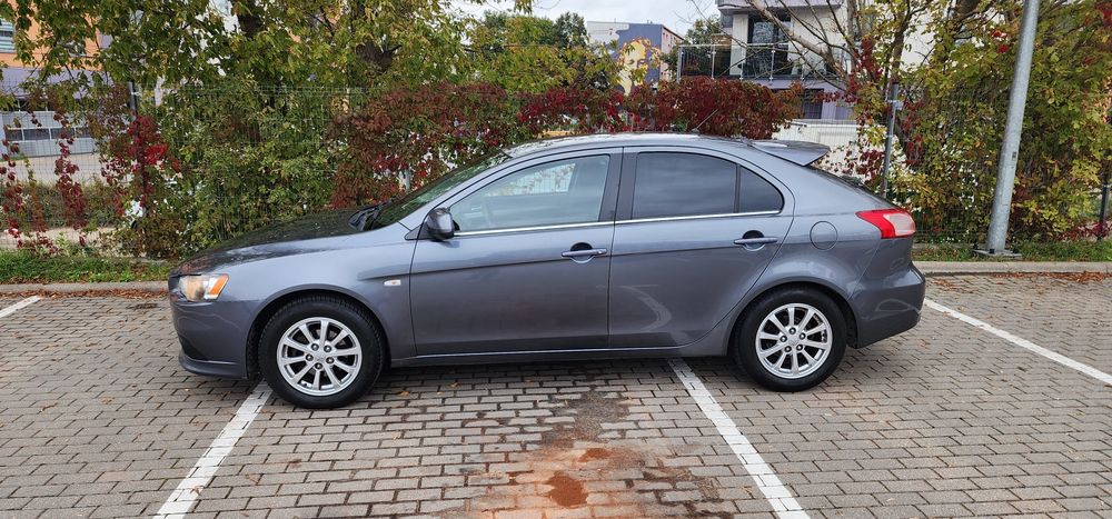Mitsubishi Lancer 1.8 Lpg