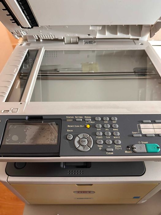 Impressora OKI MB400 - Precisa de manutenção. Aparece o erro 173.  Preço negociável