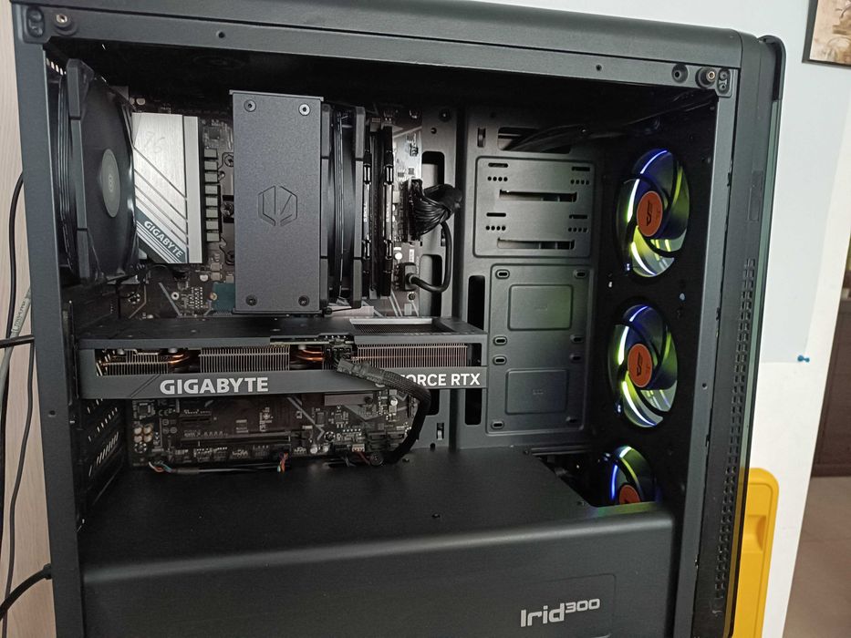 RTX 4060Ti, i5, 16 GB DDR4, ssd M2...