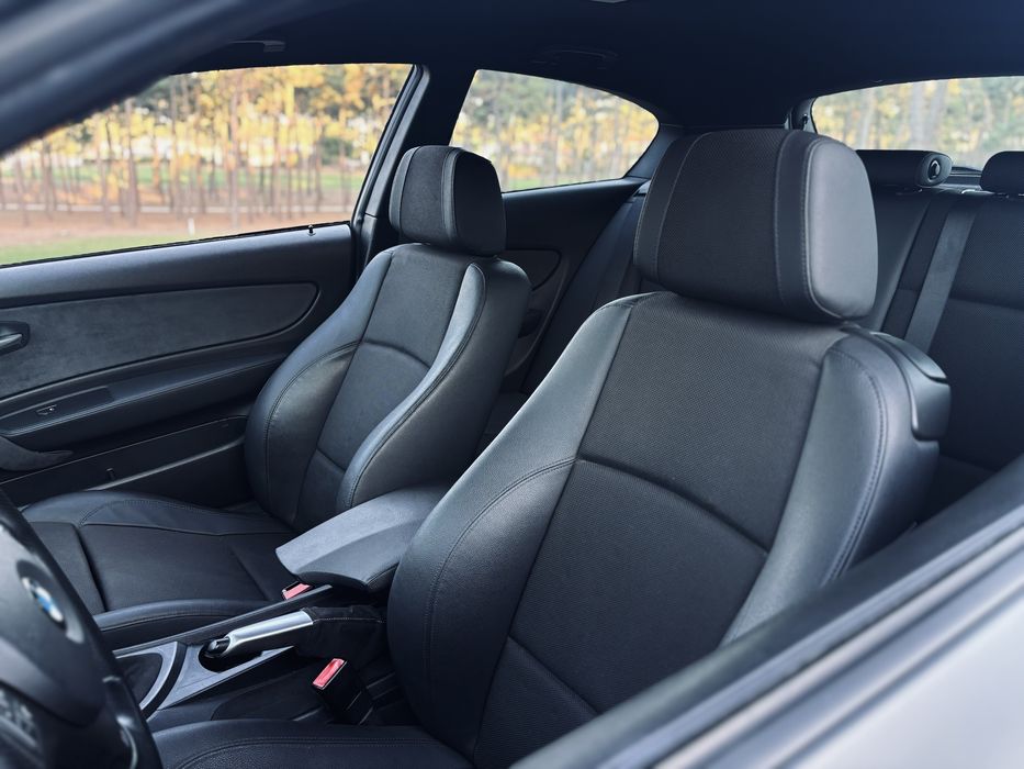 BMW 118d 2008 (3 portas)