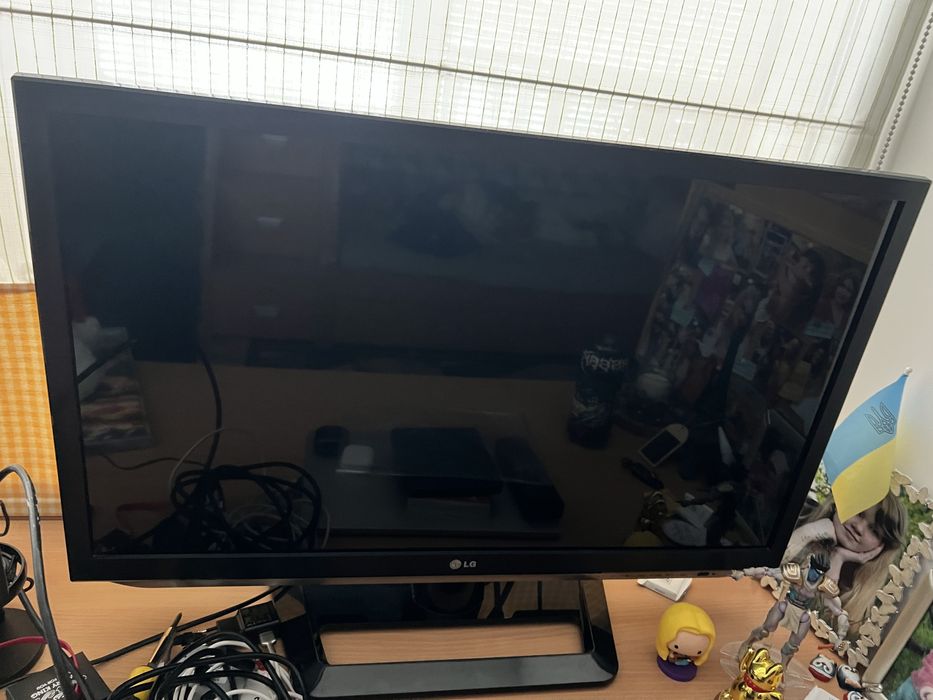 Продам телевізор LG 42 дюйми