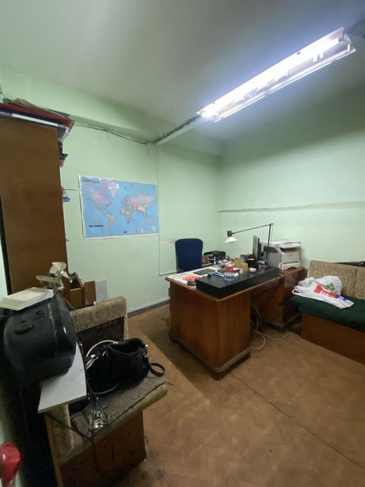 Оренда складу на вул. Євгенія Сверстюка,23 на 18,2 м², від власника