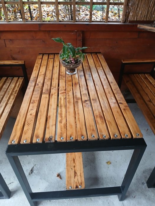 Zestaw ogrodowy stół + 2 ławki