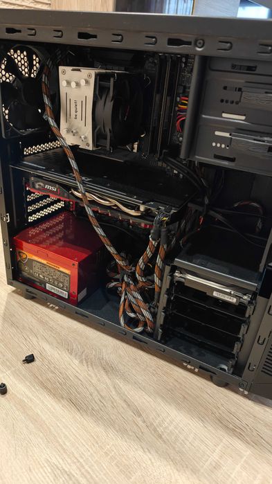 Komputer stacjonarny PC