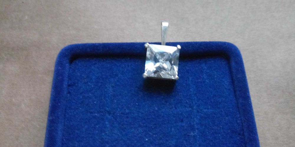 Zawieszka wisiorek stebro nowa