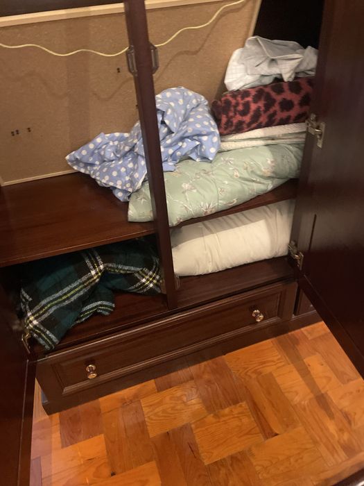 Quarto individual para arrendar