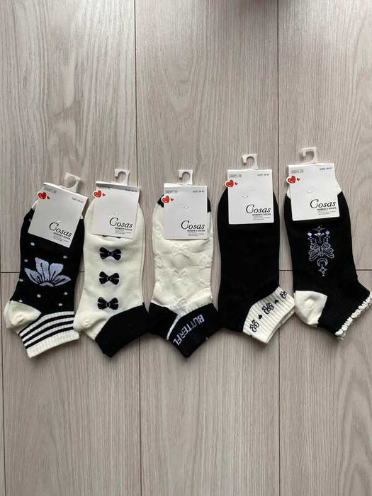 Czarno kremowe skarpetki kokardka