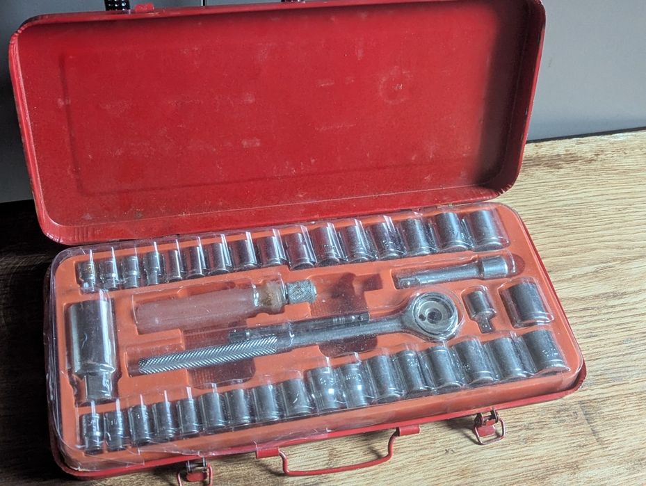 Набор головок 35+ штук хром