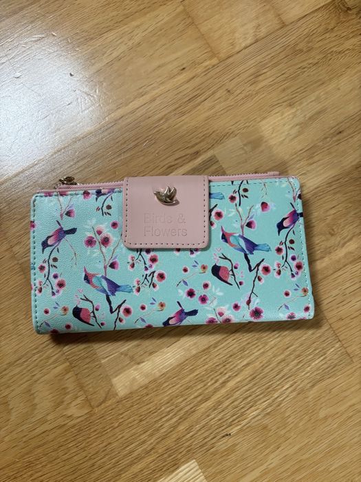 Piekny nie uzywany portfel