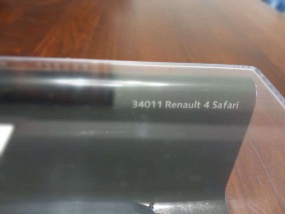 Renault 4L Safari da Vitesse 1/43 Edição Limitada