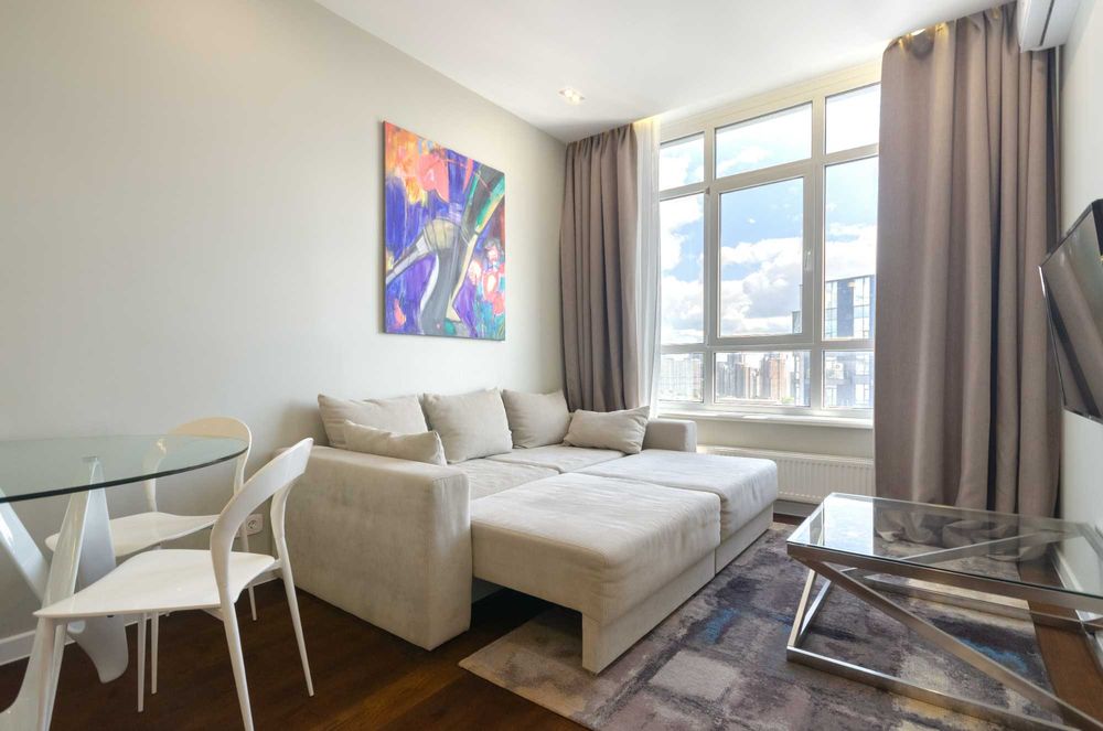 Подобова оренда 2 к.кв.в ЖК «Central Park» вул.Маккейна 7 центр-5-555.biz.ua