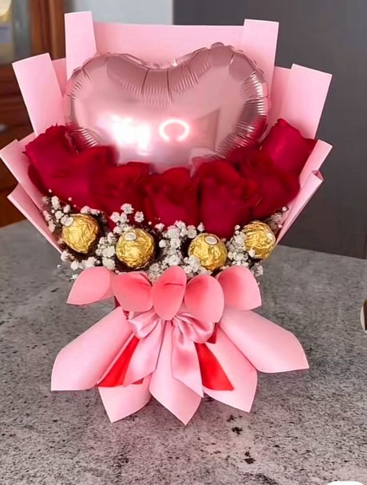 Bukiety z balonow, balony w boxie , box-niespodzianka