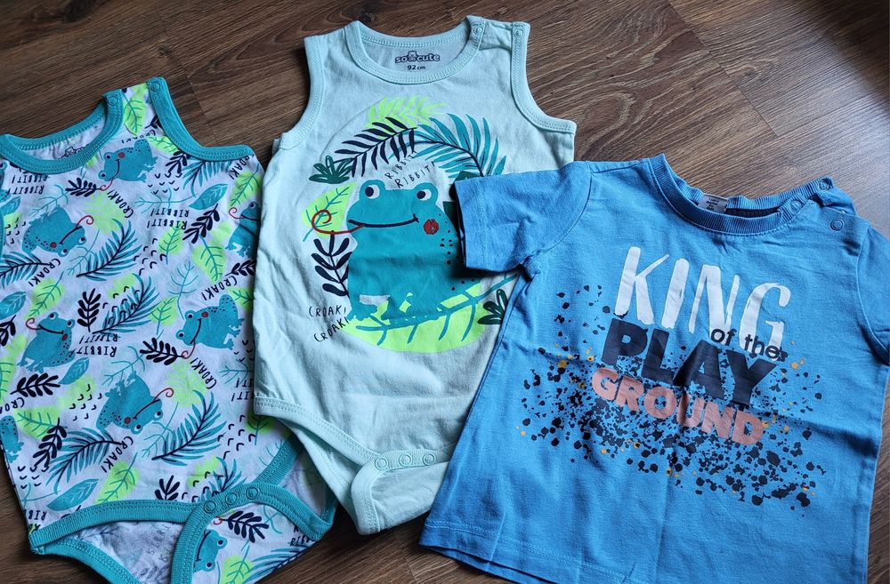 Body 2 szt + t-shirt r.92