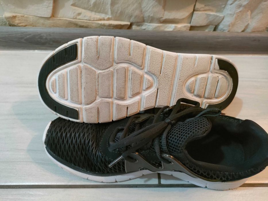 Buty sportowe damskie Graceland – rozmiar 42