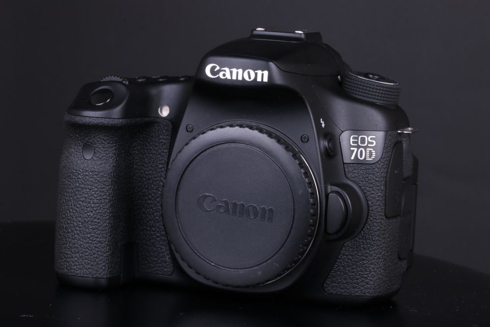 Продам Canon 70D в ідеальному стані