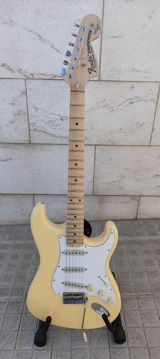 Fender stratocaster YJM US2023