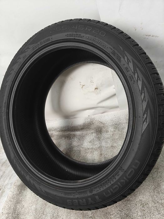 Шини зимові ПАРА 2ШТ R20 255 45 Nokian WR SUV4