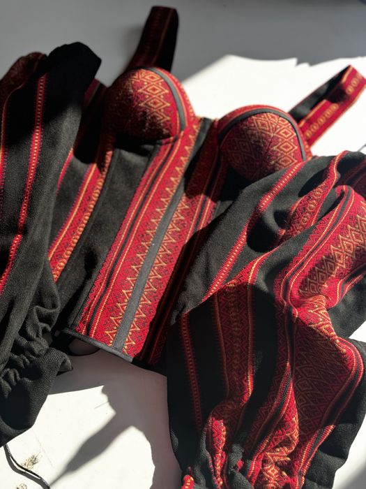 Корсети на замовлення