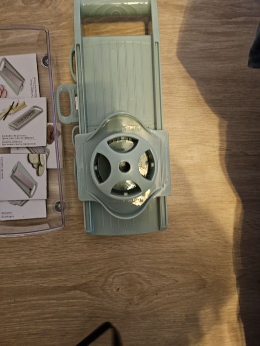 Vegetable Grater and Slicer423211682655129604
